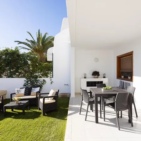 Home2book Stylish Pool & Terrace, Club Apartament
