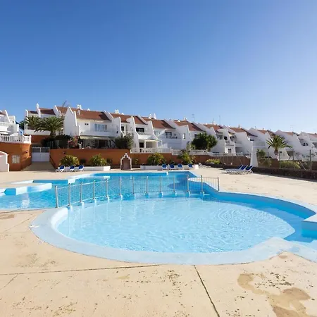Home2book Stylish Pool & Terrace, Club Apartament *